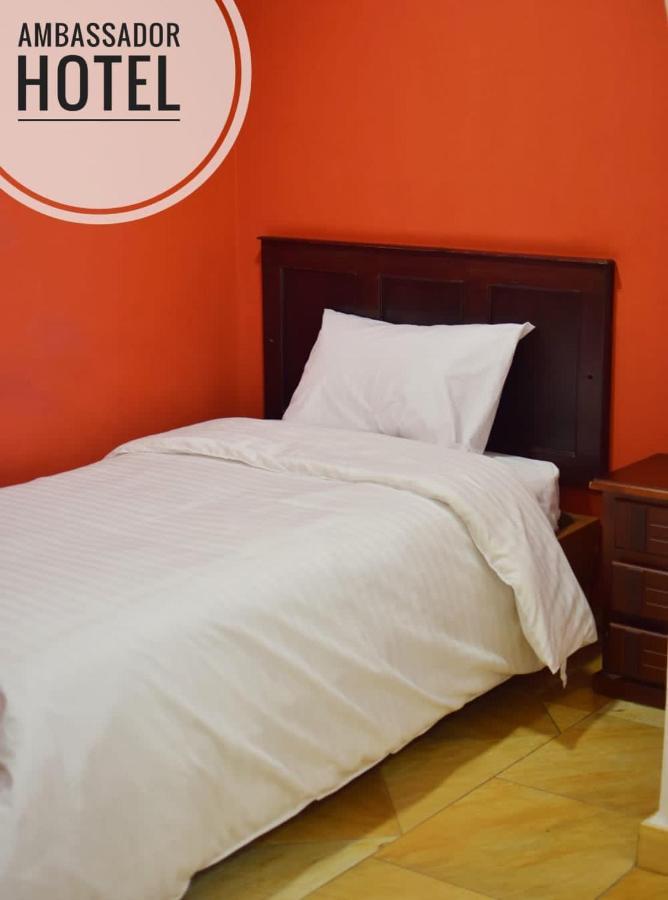 קיטו Hotel Ambassador מראה חיצוני תמונה
